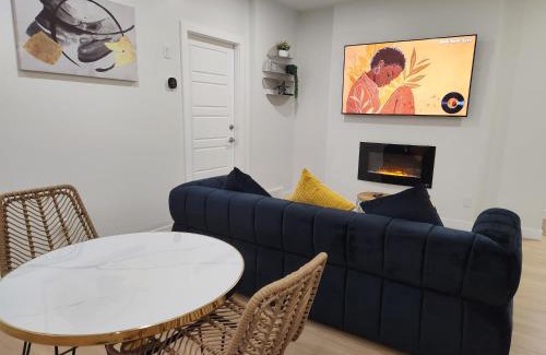 Southeast Calgary Apartment | Brand New 2 Bedroom Apartment with AC & Den - Guest Rated 10/10