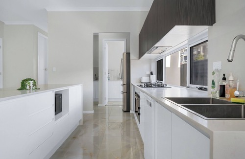 Glen Alpine House | New Double Storey House in Macarthur Height, 10/10 Rated