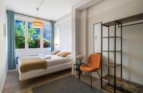 Pere Lachaise Apartment | Modern Flat for 8 with Family-Friendly Amenities