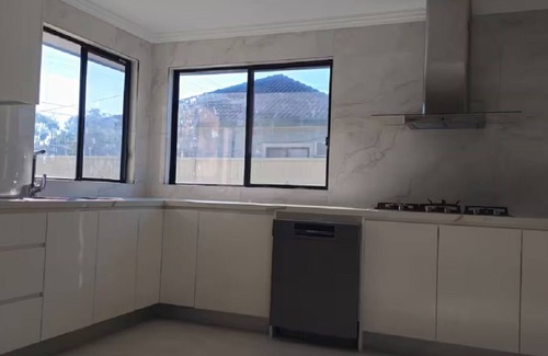 Fairfield West House | Brand new fully accessible 5 bedroom house