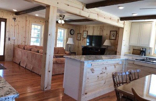 Vermilion House | Stunning Lakefront 3 Bedroom Retreat in Vermilion Awaits