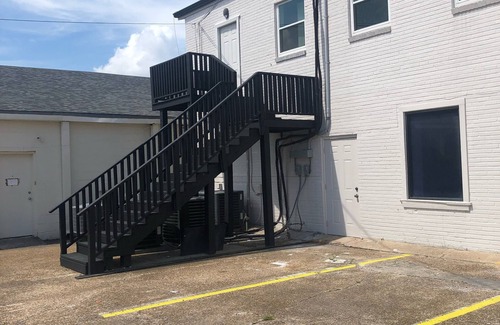 Lake Charles Apartment | Brand New Downtown Apartment with Lake View and Pool Access