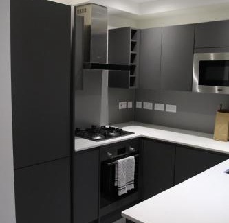 Glyndon Apartment | Modern Greenwich House: Ideal for Families in Central London