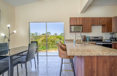 Marbella House | New Home with Private Pool Near Beach - Rated 10/10