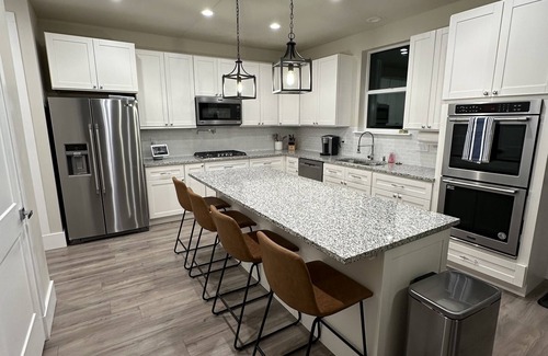 Nephi House | New Home in Nephi, Utah - Pet Friendly & Family Ready!