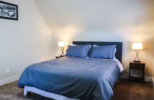 Wyandotte House | Explore a New Ocean View Escape by a Superhost!