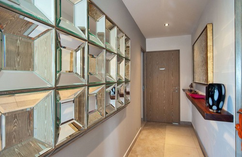 Emiliano Zapata Condo | Elegant One Bedroom Oasis in Old Town, Steps from Ocean