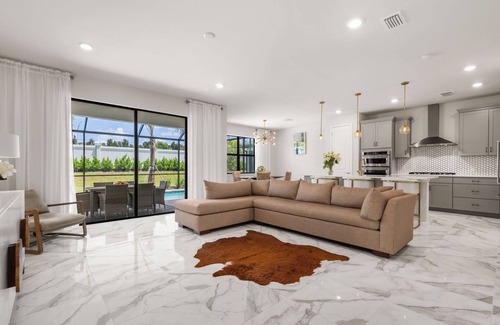 Naples House | New 5 Bedroom Retreat with Pool and Ocean View in Naples
