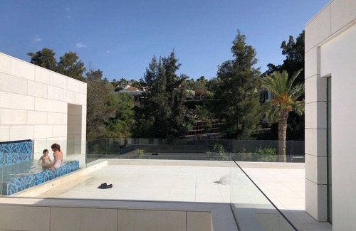 Sotogrande House | Modern Villa with Breathtaking Forest Views