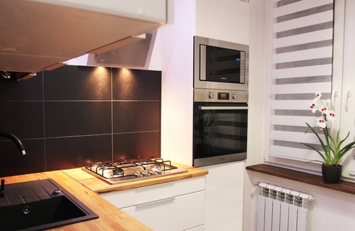 Bykowina Apartment | Modern Grand Apartment - Your Ideal Urban Escape
