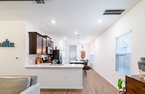 Stony Ridge North House | Brand new, modern home near Circuit of the Americas, the airport & downtown