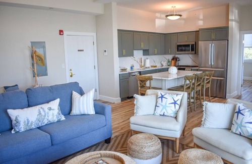 Dennis Port Condo | Ocean View Condo: Private Balcony Just Steps from the Beach