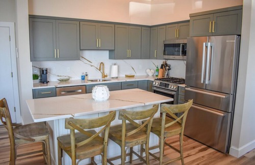 Dennis Port Condo | Ocean View Condo: Private Balcony Just Steps from the Beach