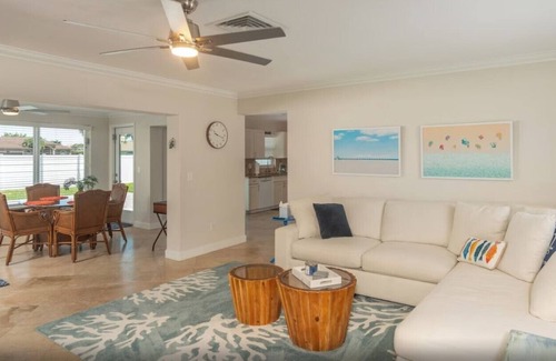 Marco Island House | Ideal Pet-Friendly House with Pool for Island Getaway