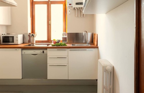 Asmali Mescit Apartment | Prime Location with Ocean View Near Galata Tower
