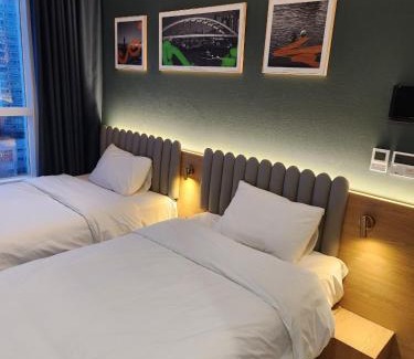 Jung-gu Apartment | New Family-Friendly Residence with Pet Amenities Awaiting You