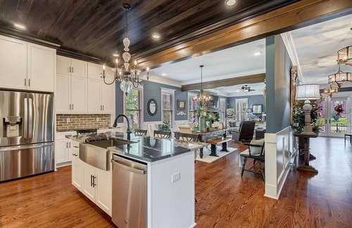 Martinez House | Newly Built Sleeper House for Masters Week in Augusta