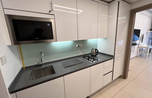 Al Barsha Apartment | Outstanding New Studio in Arjan with Pool and Hot Tub