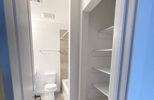 Del Valle House | Brand new townhouse and brand new appliances to live!