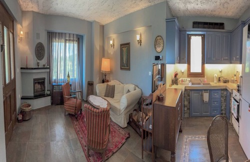 Parthenonas Villa | Experience Villa Anastasia: 4-Bedroom Retreat in Parthenonas