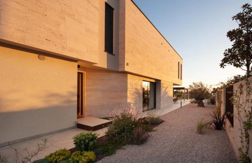 Mali Maj Villa | Brand NEW villa S58 with HEATED pool