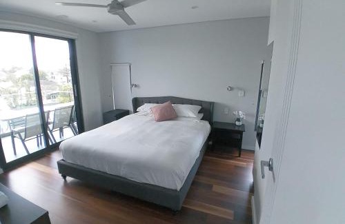 Malabar House | Exclusive 5-Star Beachside Escape with Ocean View & Spa