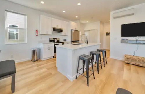 Grants Pass House | ★Brand New★300Mbps✓Full Kitchen✓A★Self Check-In★