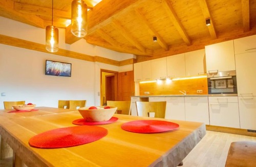 Fuegenberg Apartment | Experience Brandegg Top 3: Guest Rated Excellence Awaits