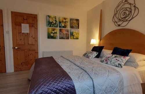 St. Mullins House | Experience Comfort at Brandon View House B&B - 4 Star Stay