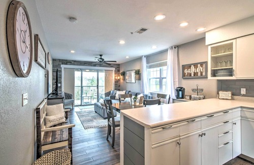 Branson Condo | Relaxing Branson Retreat with Balcony & Golf Course Access