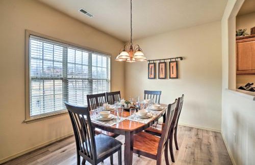Branson West Villa | Relax at Branson West Villa with Golf Course View & Pool