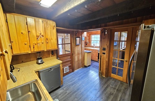 Brant Lake House | Brant Lake Retreat - Sleeps 17 - Hot Tub!