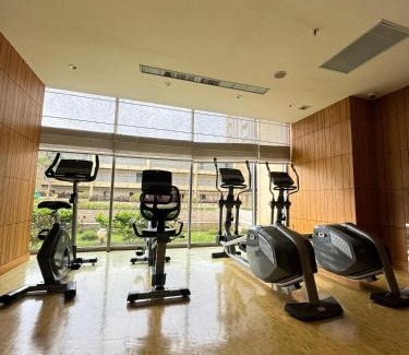 Bumi Serpong Damai Apartment | Branz BSD: Pet-Friendly Retreat with Pool & Hot Tub