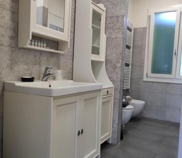 Zola Predosa Bed & Breakfast | Charming Braschi 8 B&B: Family-Friendly with High Ratings