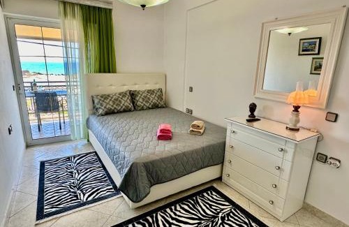 Arcoudi Apartment | Family-Friendly Stay at Bratis House Arkoudi, Rated 10/10