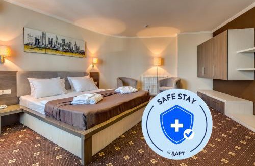 Dniprovs'kyi District Hotel | Pet-Friendly Comfort at Bratislava Hotel Kyiv - 4 Star Stay