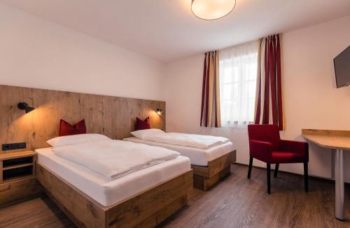 Obertaufkirchen Hotel | Family-Friendly Retreat at Brauerei Gaststätte Stierberg