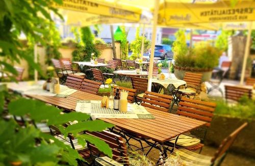 Zuzenhausen Hotel | Family-Friendly Retreat at Brauereigasthof Dachsenfranz