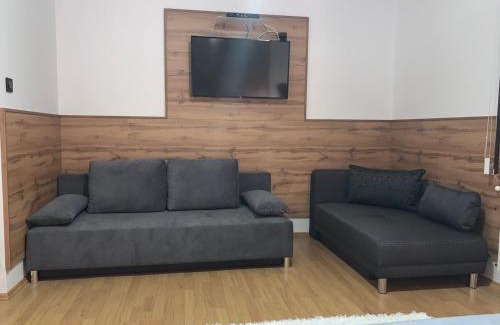 Sarospatak House | Comfortable Braun vendégház: Pet-Friendly & Family Oriented