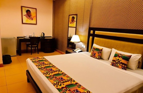Lome Hotel | Eco-Friendly Bravia Hotels with Family Amenities Await You