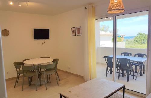 Bravone Apartment | Beachfront Bliss at BRAVONE 53-T3 with Pool & Family Friendly