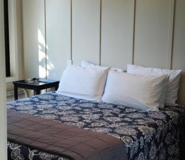 Tokaanu Apartment | Discover Braxmere Lodge: Oceanfront Paradise Awaits