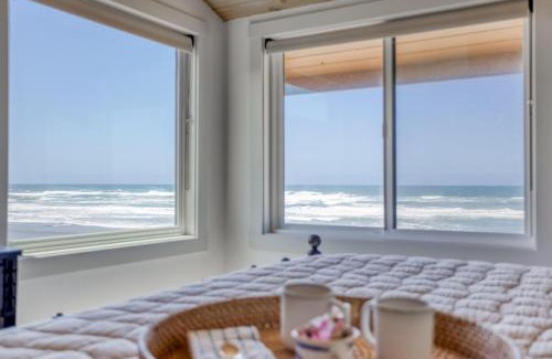 Neskowin House | Experience Breakers Beach House #1: Family-Friendly Retreat