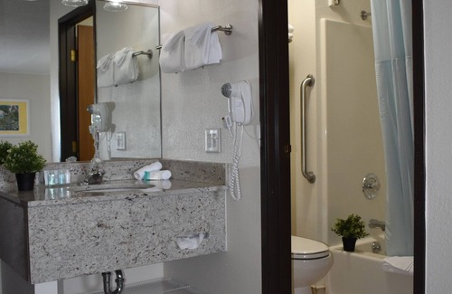 St Ignace Hotel | Escape to Breakers Resort & Beach Bar with Ocean Views