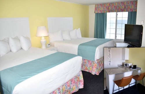 St Ignace Hotel | Escape to Breakers Resort & Beach Bar with Ocean Views