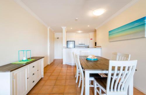 Yamba Apartment | Oceanfront Retreat: Breakers 1 with Pool & Hot Tub