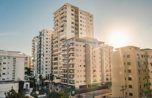 Downtown Santo Domingo Apartment | Enjoy Breakfast at Regatta Living 605 with Great Amenities