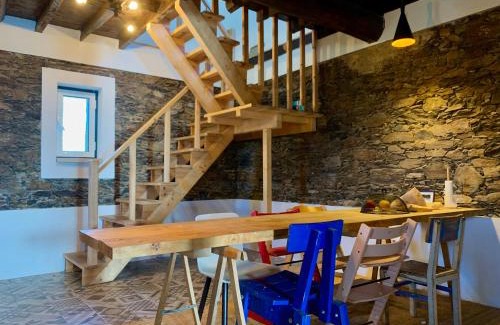 Tomar Apartment | Guest Rated 9.1: Breakfast Under A Tree Apartment Bliss