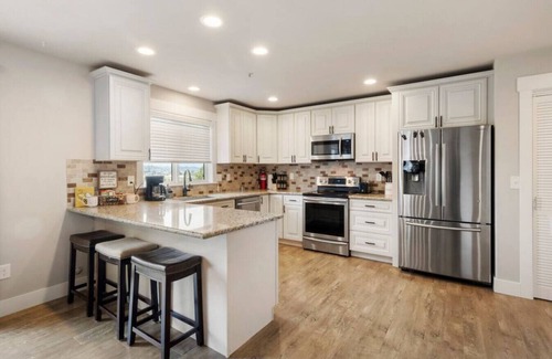 Bonney Lake House | Scenic Retreat: Game Room, Breakfast & Lake Views Await