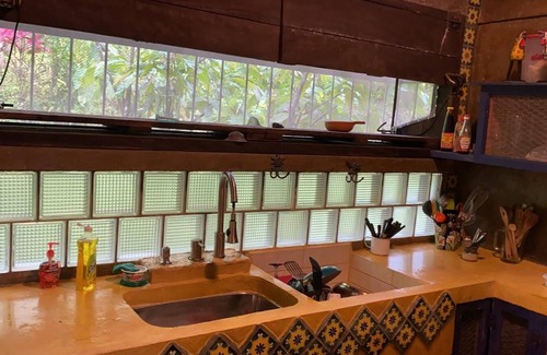 San Miguel House | Wake Up to Breakfast with Toucans and Monkeys